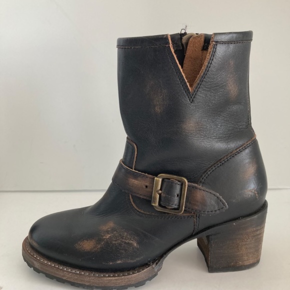 Freebird by Steven Womens Carlito Leather Boots Black Brown Distressed 6 EUC - Picture 1 of 16